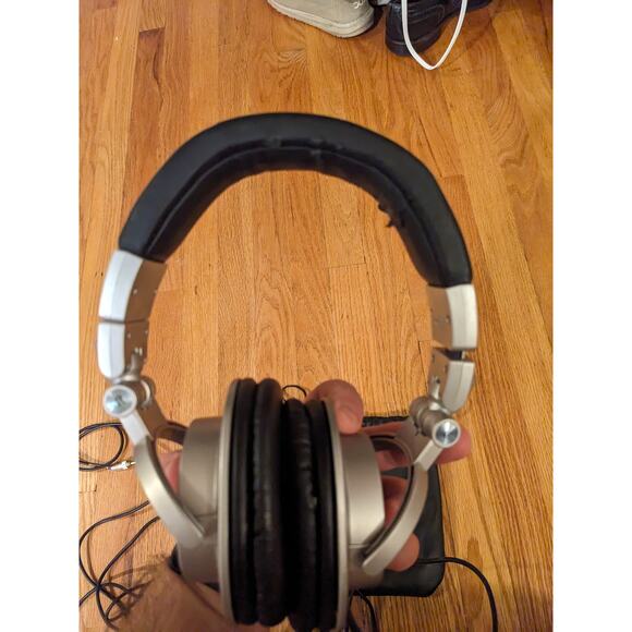 Audio Technica ATH-M50s Limited Edition Headphones - Picture 1 of 4